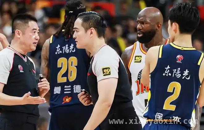 CBA常规赛风云：广厦夺冠在望，多队季后赛门票抢夺激烈！