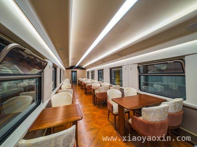 “中原铁道·大河之南号”：科技艺术融合，引领铁路旅游新风尚