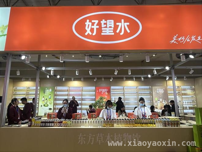 全国糖酒会刮起健康风，饮品企业各显神通，从糖酒会看健康饮品趋势，创新与跨界成主流