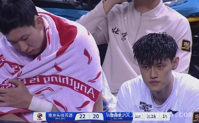 CBA季后赛临近，伤病潮打乱北京队节奏！，周琦眼部手术，北京队季后赛之路添变数！