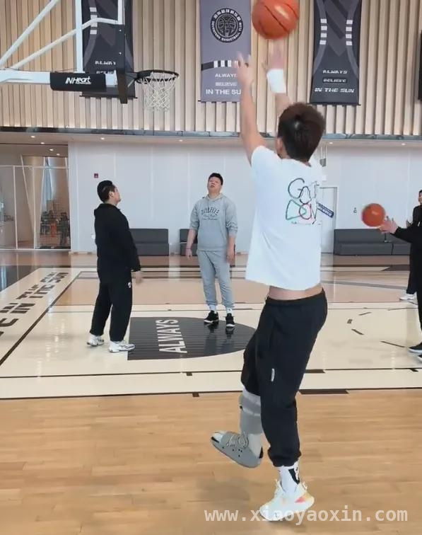 CBA季后赛临近，伤病潮打乱北京队节奏！，周琦眼部手术，北京队季后赛之路添变数！