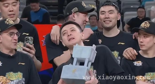 CBA季后赛临近，伤病潮打乱北京队节奏！，周琦眼部手术，北京队季后赛之路添变数！