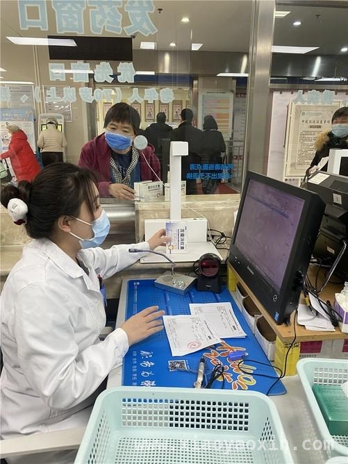 本市医保服务升级，点易拍药品追溯码一体机成效显著，医保便利升级，点易拍药品追溯码一体机成医院新宠