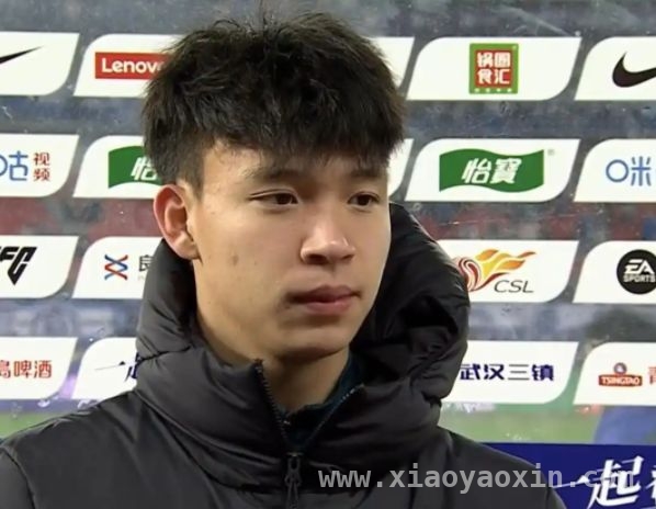 王钰栋一周刷爆社媒：年少得志，能否扛起国足大旗？ 18岁小将王钰栋：一周双线爆发，闪耀中国足坛！