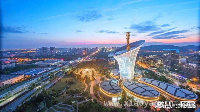 湖北产业焕新：新动能、新赛道、新基地全面崛起 聚焦湖北：高技术制造业增速领跑，产业发展驶入快车道
