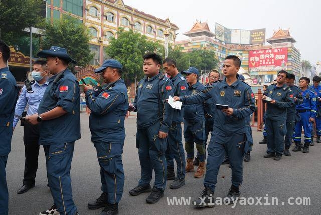 3月29日：中国蓝天救援云南队挺进缅甸开启救援征程 云南蓝天救援队跨越瑞丽口岸，奔赴缅甸救援一线