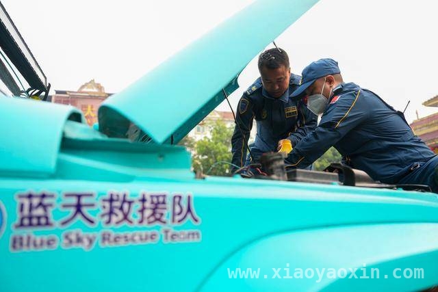 3月29日：中国蓝天救援云南队挺进缅甸开启救援征程 云南蓝天救援队跨越瑞丽口岸，奔赴缅甸救援一线