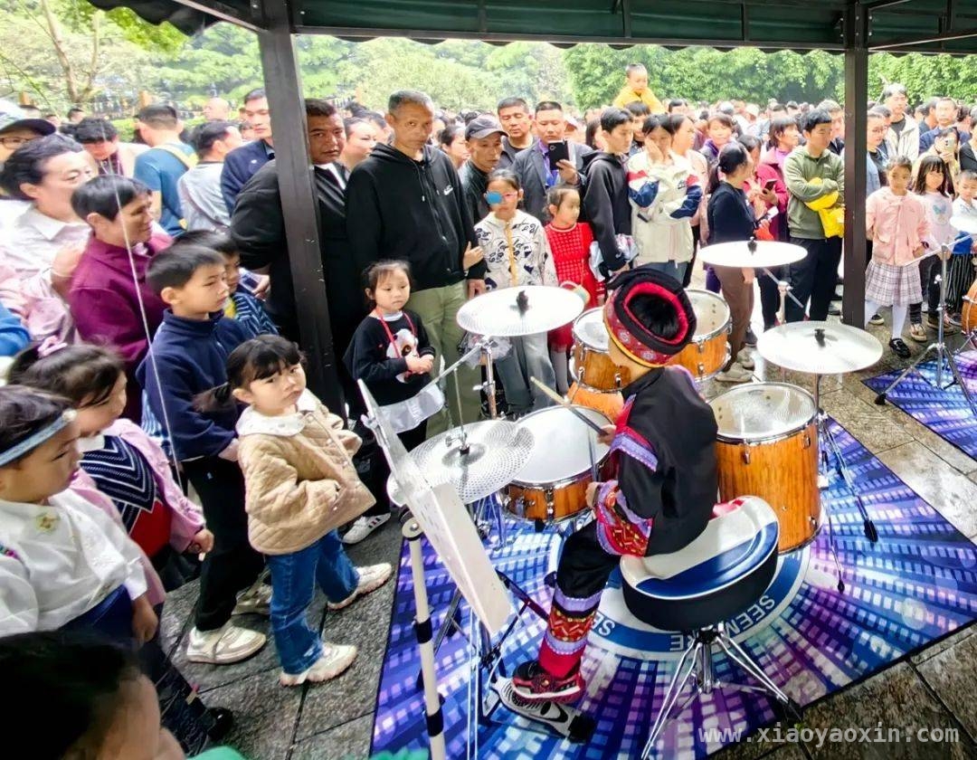 三月三叠彩山盛宴，让你感受别样壮族风情！ 沉浸式体验叠彩山三月三，领略壮族千年文化！