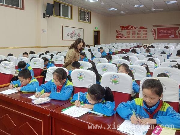 汉滨区江南小学四年级：一场诗意飞扬的创作之旅