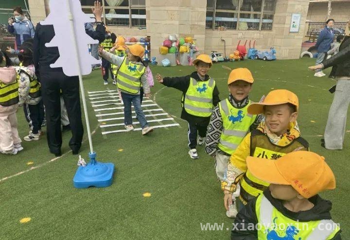 萌娃体验交通安全，沙子口街道活动暖人心