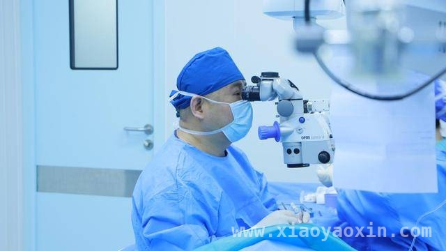 27岁运动健将尝鲜国产“龙晶”，近视矫正新突破！ 运动健将勇当先锋，国产“龙晶”助力清晰视界