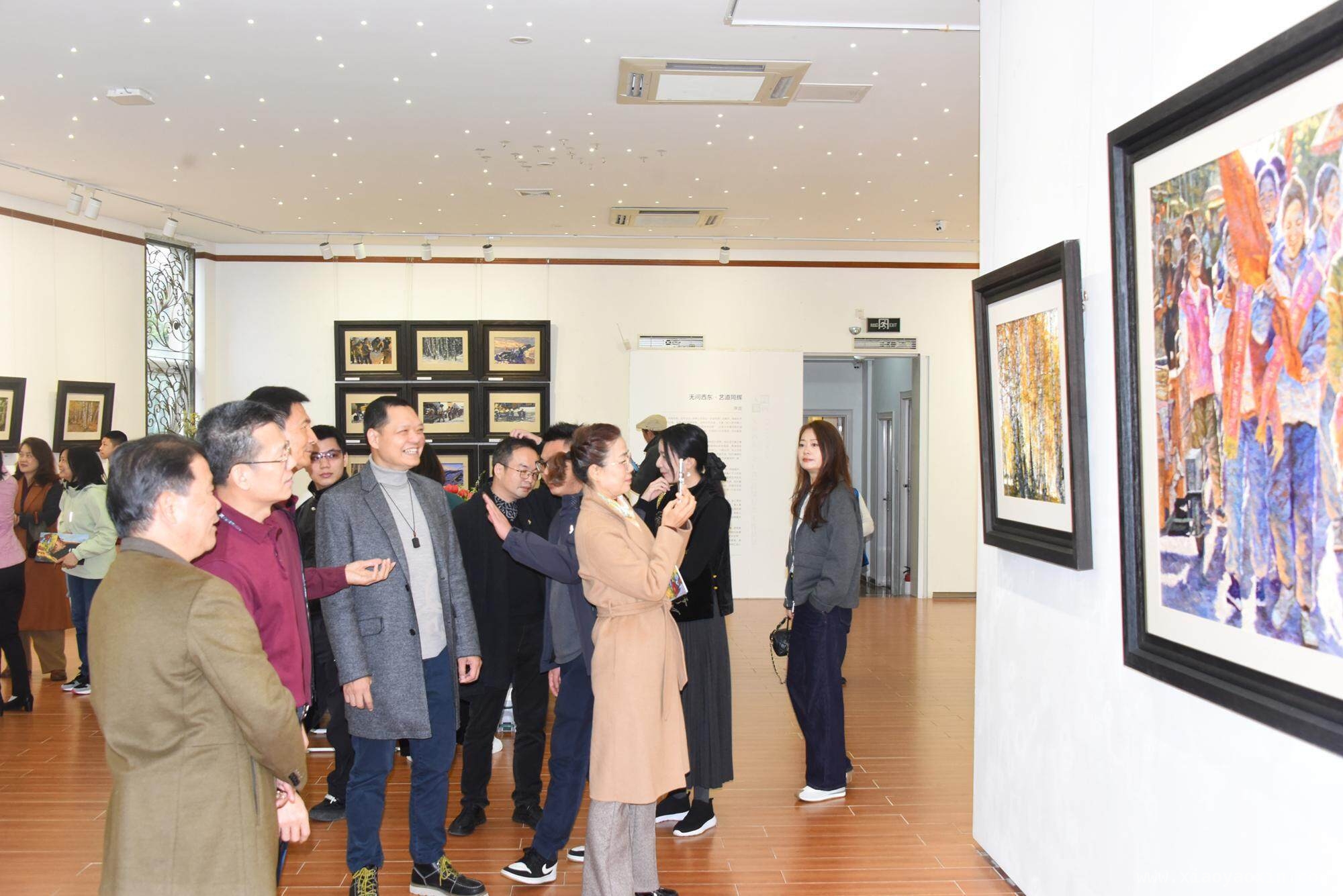 “树人系列”画展：用油画与水墨绘就家国情怀，金仁贵、赵健行美术展：艺术交织下的英雄精神