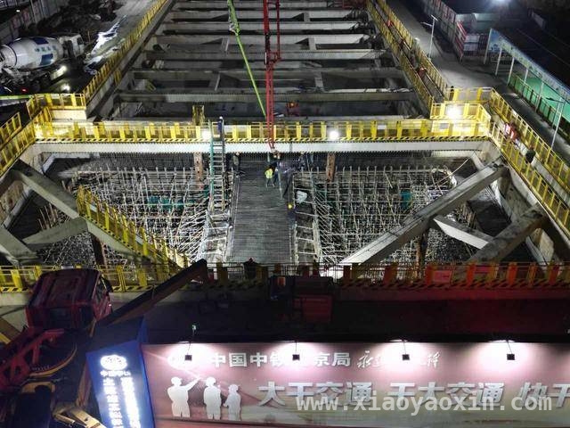 长三角交通重点工程：嘉善至西塘市域铁路SG2标取得关键进展，嘉善至西塘市域铁路SG2标明挖段收官，助力长三角物流升级