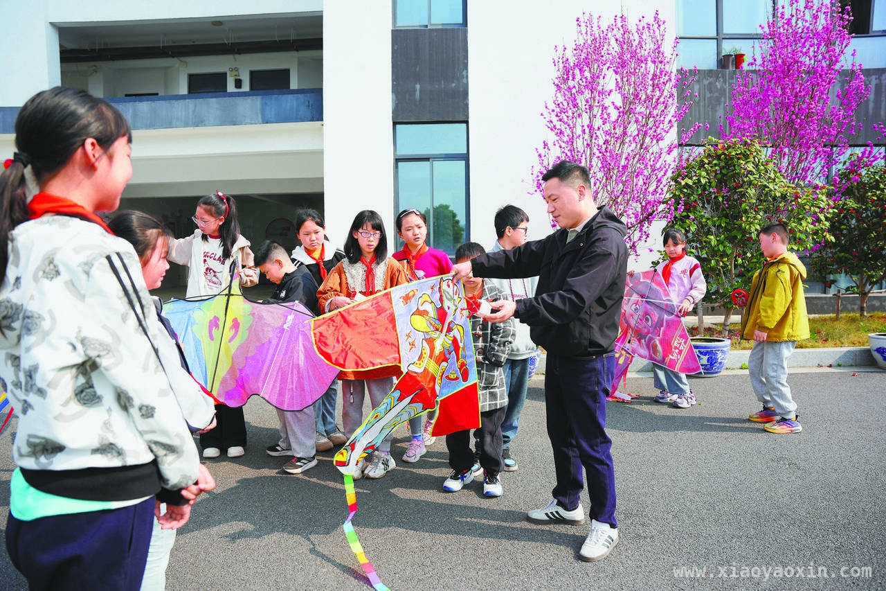 龙游“共享教师”：让农村孩子享受优质教育资源 探秘龙游“共享教师”：均衡城乡教育的实践之路