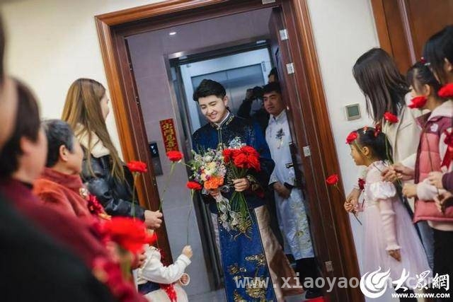 诸城：从婚礼新象到文艺助力，移风易俗正当时，潍坊诸城：婚礼新风尚与移风易俗的多彩画卷