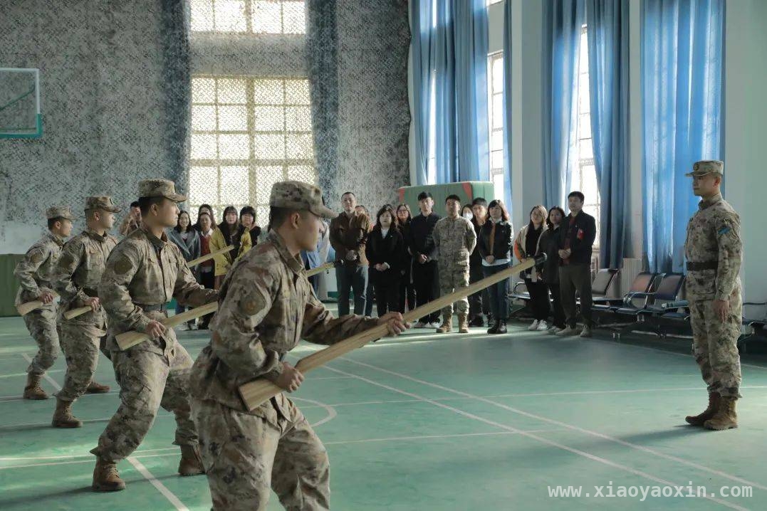 通州区图书馆党支部“党建+服务”新起点：主题党日活动点亮初心