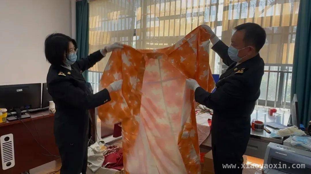 警惕！旧衣物“洋垃圾”妄图进境被海关拦下 金陵海关破获进境旧衣物“洋垃圾”案
