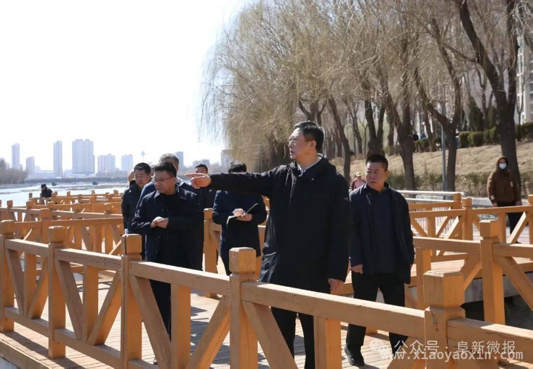 市委书记巡河调研，力促河湖生态改善