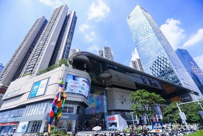 龙华街道：“工业+消费”双轮驱动，崛起湾区消费新地标