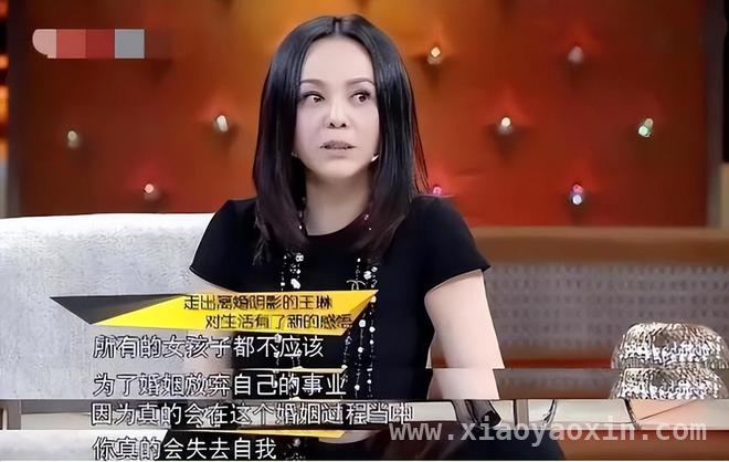 从全民公敌到反年龄霸凌代言人，王琳的华丽转身！，王琳：两度离婚，却用岁月书写传奇！