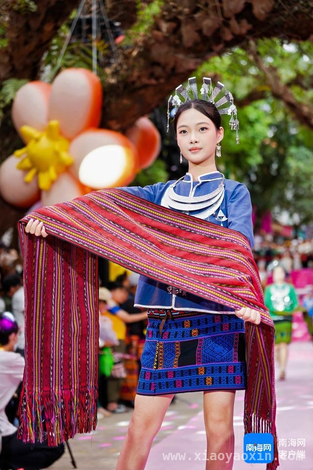 一场别具一格的五指山民族时装“村秀”来袭！，五指山“村秀”：用民族服饰推动文旅产业新发展