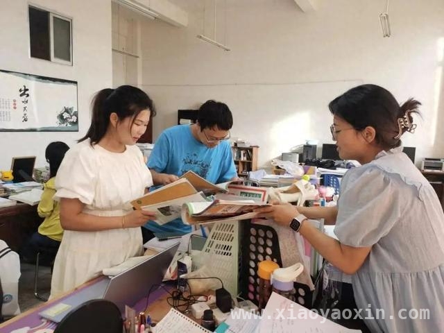 张增亮：用专业与敬业点亮盈江中学英语教学之路