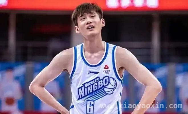 年轻风暴来袭！男篮集训大名单暗藏哪些惊喜？