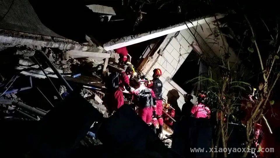 中国救援力量闪耀缅甸，深夜抵达展开生死营救！