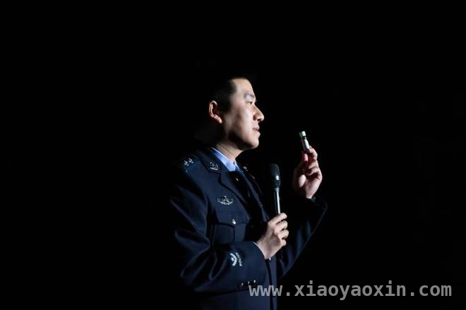枣庄公安“i在警营”脱口秀，打造警民沟通新桥梁 以脱口秀为媒，枣庄公安开启警民互动新时代