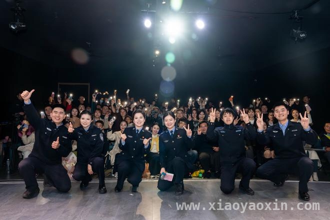 枣庄公安“i在警营”脱口秀，打造警民沟通新桥梁 以脱口秀为媒，枣庄公安开启警民互动新时代