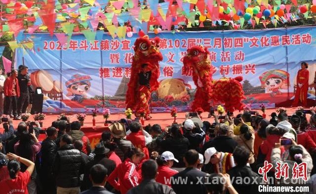 4月1日，广西侗乡花炮节劲展民族风采 湘桂花炮队齐聚，广西侗乡花炮节燃爆民族风情