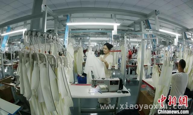 “天门衣尚”供应链平台上线，服装电商产业腾飞在即，天门服装电商崛起：“产业中枢 全球网络”格局加速形成