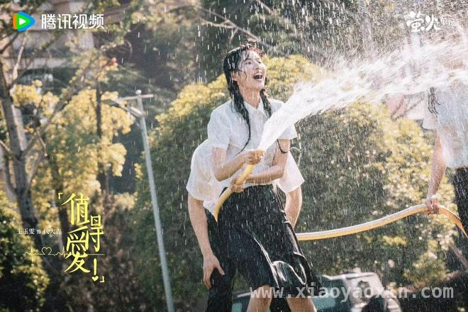 值得爱来袭，跨越时代感受爱情的纯粹 80后爱情故事值得爱，今晚腾讯视频温情上演