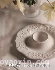 探寻DIOR MAISON铃兰与假日系列的诗意与梦幻