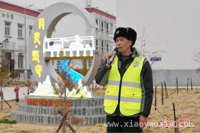 “最美进藏天路”：橙色工装团队的坚守与担当，海拔3300米！钢铁天路背后的守护者故事