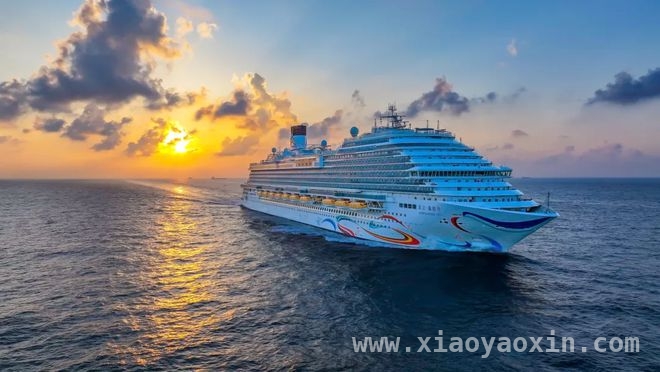 青岛邮轮旅游火爆，2025年消费预计超20亿！，青岛邮轮母港：从“流量”到“留量”的文旅融合新典范