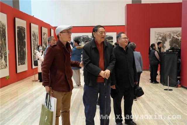 3.走进“从大海到大山”李宝林艺术展，领略老一辈艺术家风采，4.李宝林艺术研究与捐赠展启幕，彰显文化传承力量