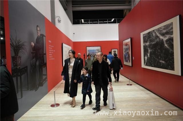 3.走进“从大海到大山”李宝林艺术展，领略老一辈艺术家风采，4.李宝林艺术研究与捐赠展启幕，彰显文化传承力量