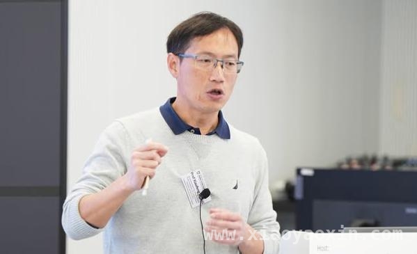 华裔教授王晓峰失联事件发酵，美国“中国行动计划”阴影笼罩，FBI突袭华裔教授住宅，王晓峰失联引发学界强烈质疑