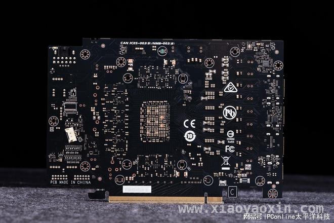 技嘉RTX 5070 GAMING OC 12G魔鹰显卡：赛博机甲美学与卓越性能的融合，技嘉RTX 5070魔鹰显卡：远超上代，性能飙升！