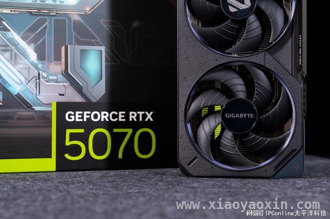技嘉RTX 5070 GAMING OC 12G魔鹰显卡：赛博机甲美学与卓越性能的融合，技嘉RTX 5070魔鹰显卡：远超上代，性能飙升！