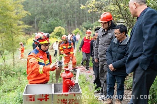 国网永川供电公司多举措筑牢森林“防火墙” 永川森林火灾应急演练与宣传活动成效显著