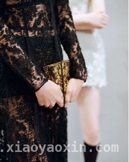 惊艳！迪奥2025秋冬女装秀后台的精彩瞬间 迪奥2025秋冬女装成衣系列：多元图景下的时尚盛宴