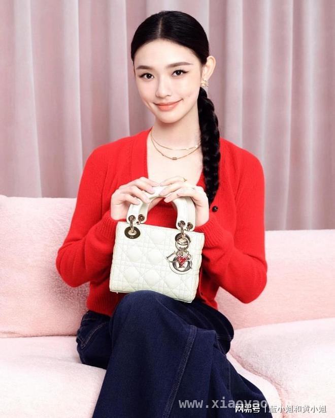 从七夕爱意到奥运风采，LADY DIOR手袋惊艳登场