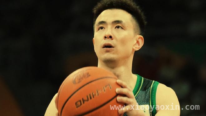 CBA球衣销量榜揭秘：辽篮与赵继伟双登顶，球迷支持大不同！ 从球衣销量看CBA格局：辽篮独领风骚，球迷支持差异尽显