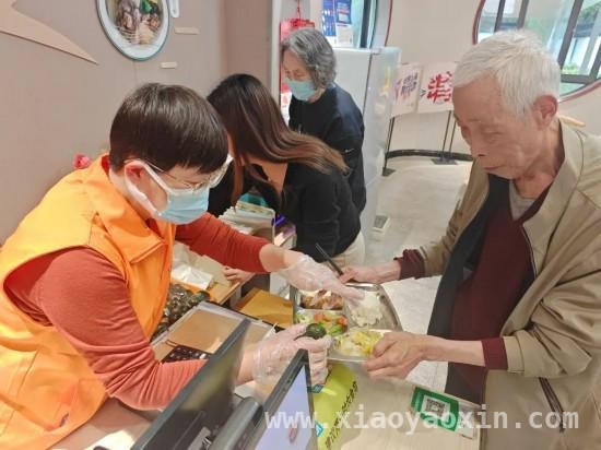 智能化升级，张堰镇长者食堂开启暖心助餐新征程