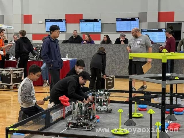 VEX机器人全球总决赛：黄浦教育成果在国际舞台绽放，黄浦区青少年科技团队：VEX机器人赛场上的夺冠传奇