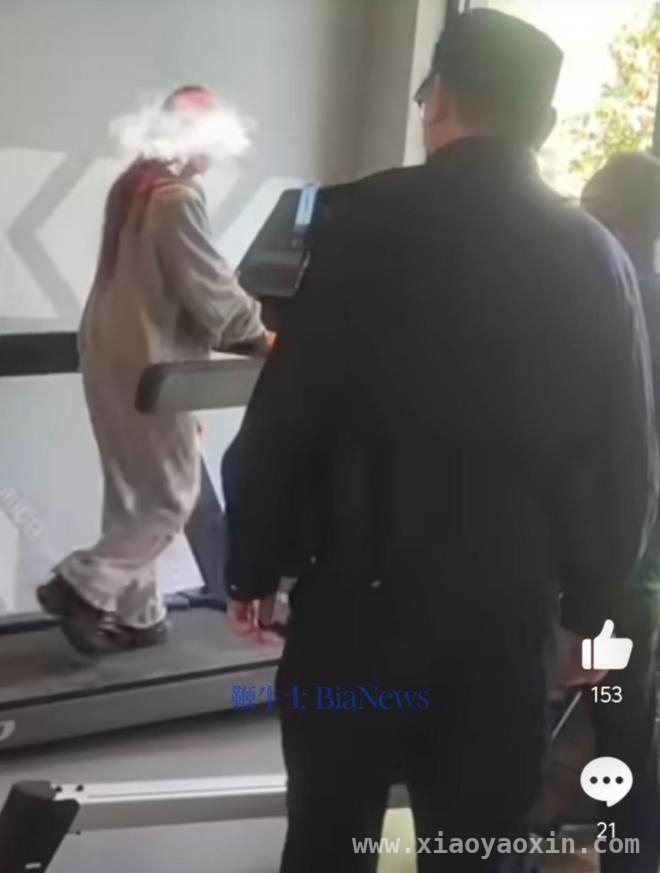 “刀小刀”网红之路遇危机，经济纠纷引关注 惊！网红“刀小刀”因经济纠纷被警察带走，442万赔偿何去何从
