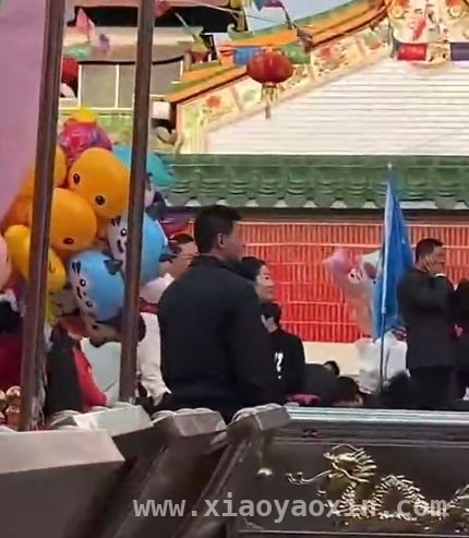 赛场风云未起，刘维伟场外桃色风暴来袭！，季后赛首日，刘维伟被妻子炮轰出轨成焦点！