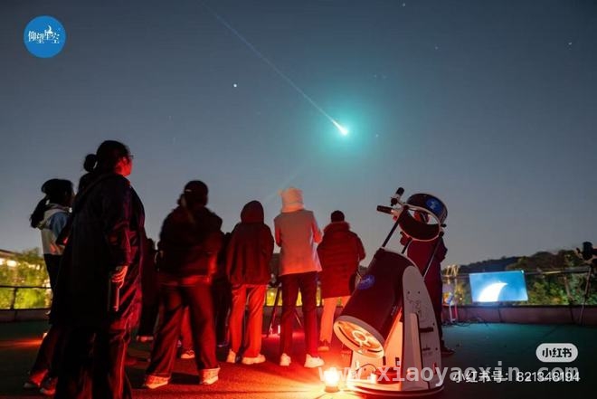 上海火流星引发关注，专家揭秘流星背后的科学 4月3日上海网友目击火流星，探秘流星形成奥秘